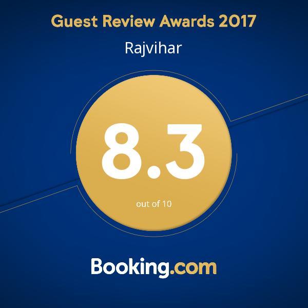 Hotel Rajvihar Pachmarhī Exteriör bild